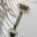 Kit Rolo Pedra De Jade + Placa Gua Sha Massagem Facial (cor aleatória)